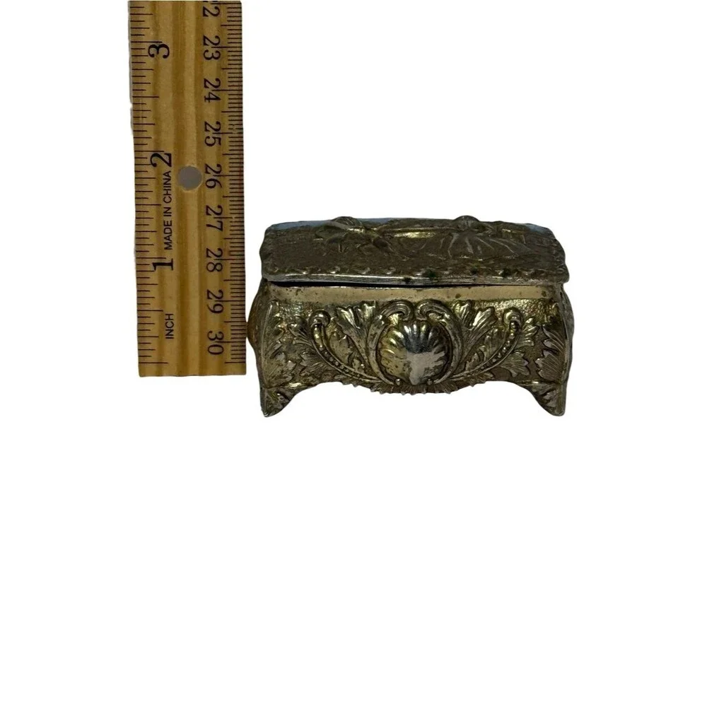Vintage Repousse Metal Enamel Trinket Jewelry Box Courting Couple Made in  Japan